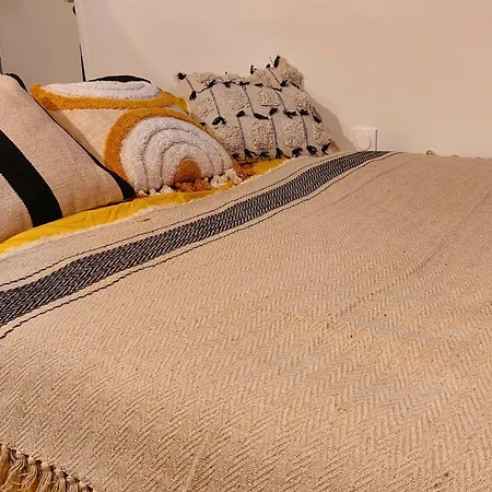 L'aurore Berbere, Hypercentre De Rouen, Au Calme Apartment *