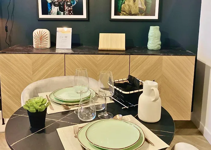 L'aurore Berbère, Hypercentre De Rouen, Au Calme Appartement