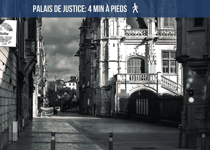 L'aurore Berbère, Hypercentre De Rouen, Au Calme Rouen