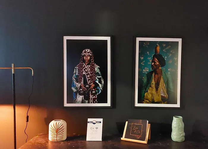 L'aurore Berbère, Hypercentre De Rouen, Au Calme *